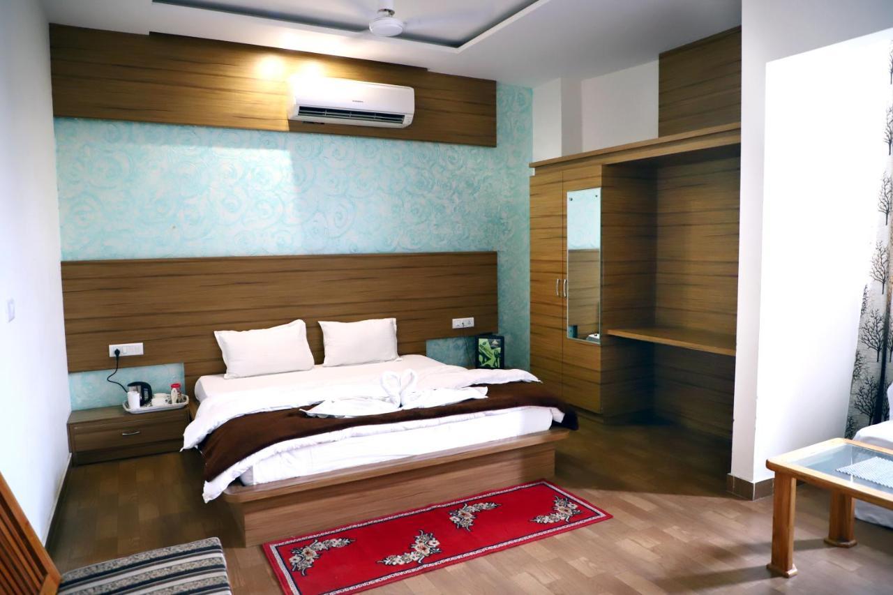 Grace Hotel Karnāl מראה חיצוני תמונה