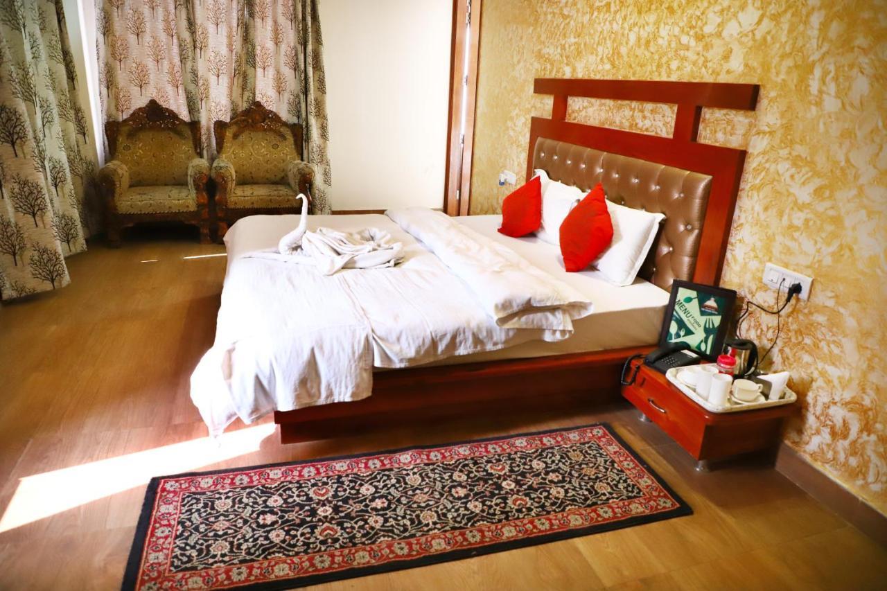 Grace Hotel Karnāl מראה חיצוני תמונה